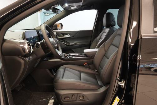 Mosaic Black Metallic 2026 Chevrolet Equinox LT