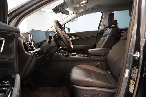 2025 Kia Sportage Hybrid EX