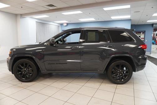 2018 Jeep Grand Cherokee Altitude