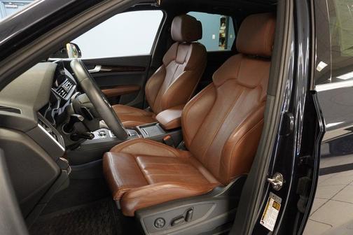 2020 Audi Q5 40 Premium Plus