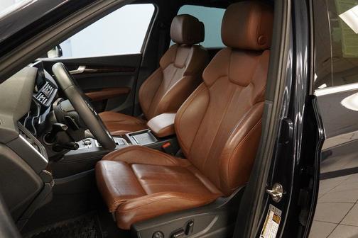 2020 Audi Q5 40 Premium Plus