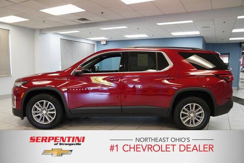 2022 Chevrolet Traverse LT Cloth