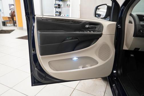 2016 Dodge Grand Caravan AVP/SE