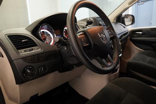 2016 Dodge Grand Caravan AVP/SE