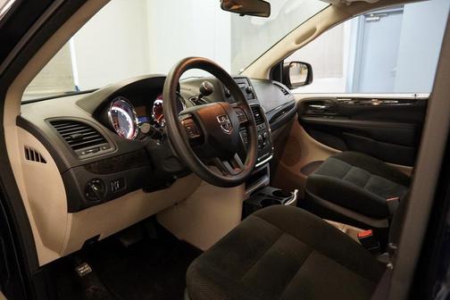 2016 Dodge Grand Caravan AVP/SE