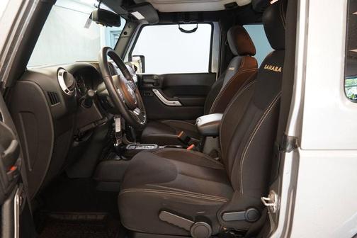 Billet Clearcoat Metallic 2014 Jeep Wrangler Sahara