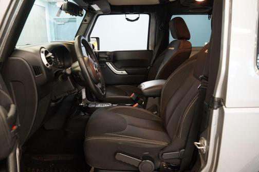 Billet Clearcoat Metallic 2014 Jeep Wrangler Sahara