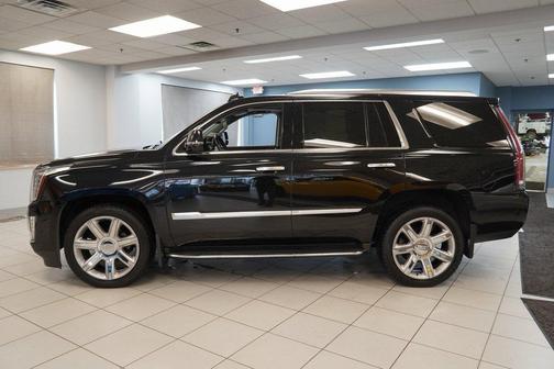 2018 Cadillac Escalade Premium Luxury