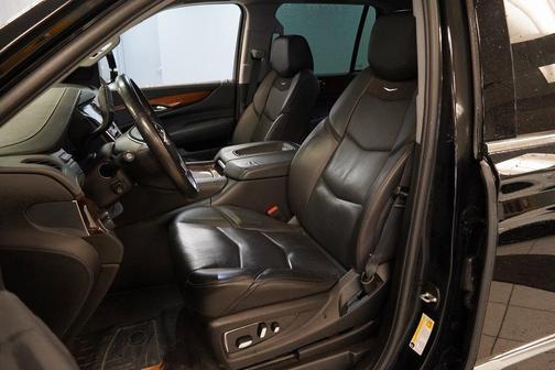 2018 Cadillac Escalade Premium Luxury