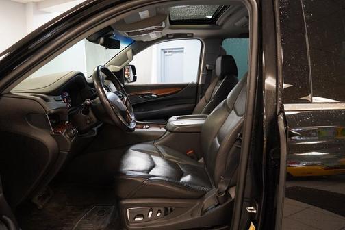 2018 Cadillac Escalade Premium Luxury