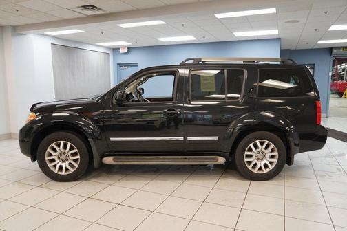 2012 Nissan Pathfinder Silver