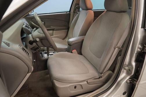 Machine Silver Metallic 2007 Chevrolet Malibu LS