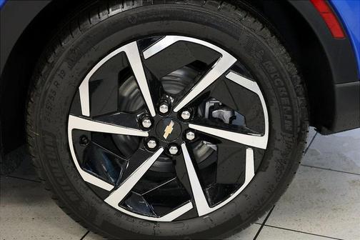 2026 Chevrolet Equinox EV LT 2