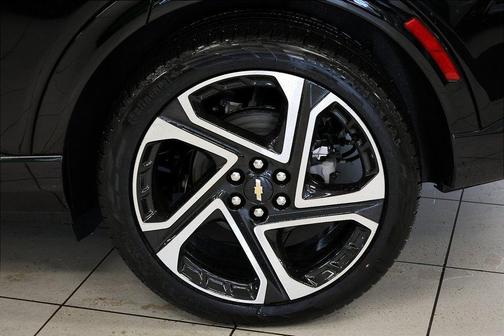 2026 Chevrolet Equinox EV LT 2