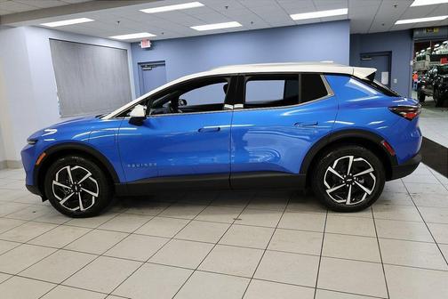 2026 Chevrolet Equinox EV LT 2