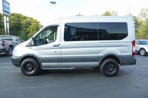 2017 Ford Transit-150 XLT