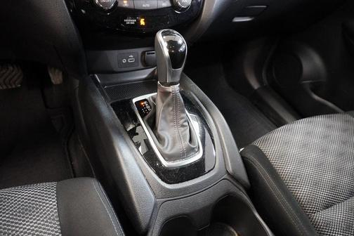 2021 Nissan Rogue Sport SV