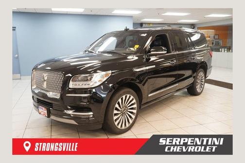 Black 2020 Lincoln Navigator L Reserve