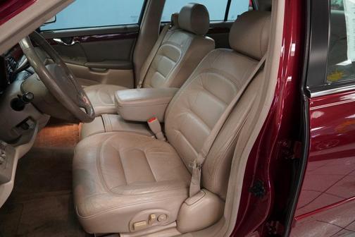 2000 Cadillac DeVille 