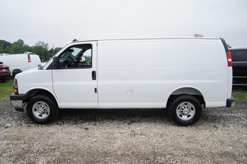2025 Chevrolet Express 2500 Work Van