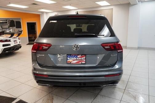 2021 Volkswagen Tiguan 2.0T SE R-Line Black