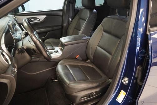 Blue Glow Metallic 2022 Chevrolet Blazer 3LT
