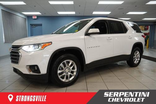 2021 Chevrolet Traverse LT Cloth
