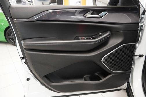 2021 Jeep Grand Cherokee L Laredo