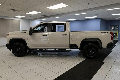 2026 Chevrolet Silverado 2500 Custom