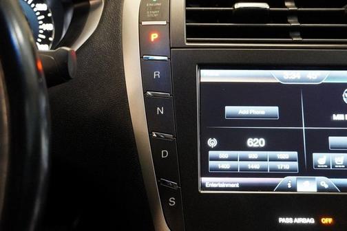 2016 Lincoln MKZ Base