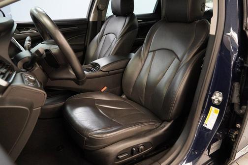 2017 Buick LaCrosse Essence