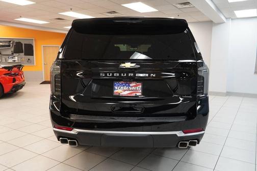 Black 2026 Chevrolet Suburban High Country