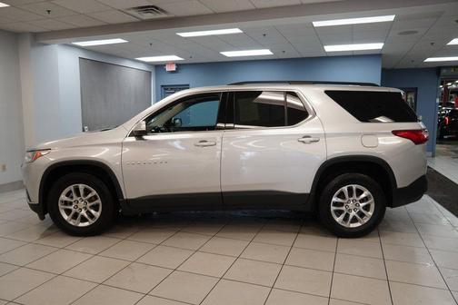 2021 Chevrolet Traverse LT Leather