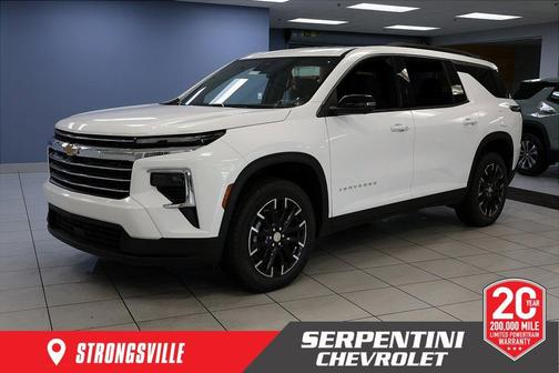 2025 Chevrolet Traverse LT