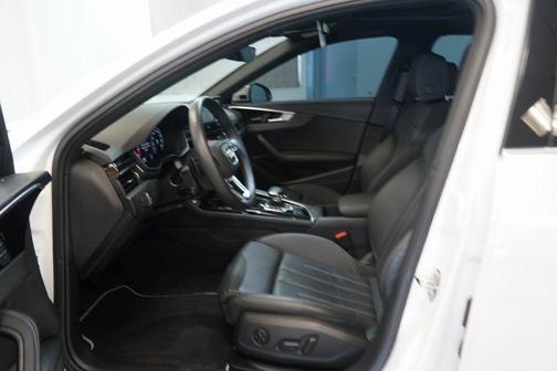 2021 Audi A4 45 S line quattro Premium