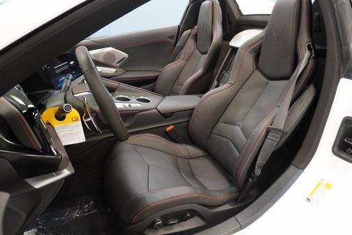 2026 Chevrolet Corvette Stingray w/2LT