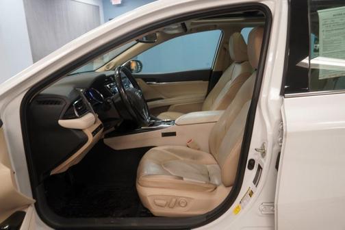 2020 Toyota Camry XLE