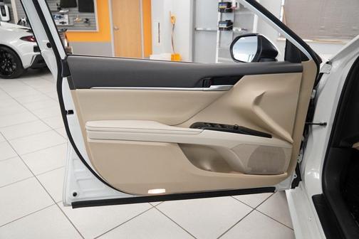 2020 Toyota Camry XLE