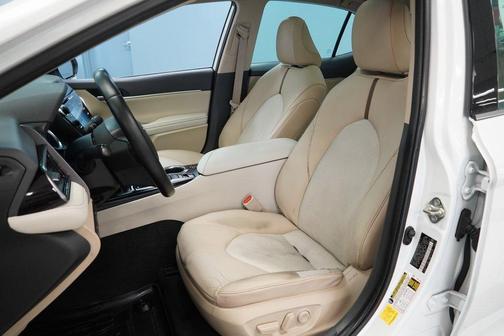 2020 Toyota Camry XLE