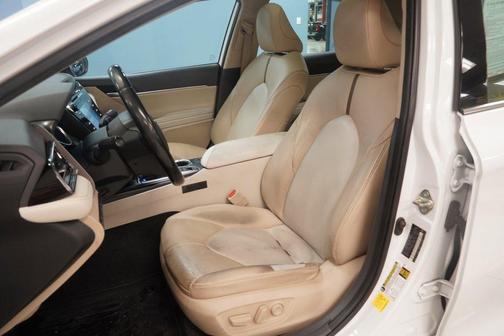 2020 Toyota Camry XLE