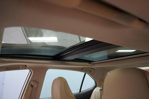 2020 Toyota Camry XLE