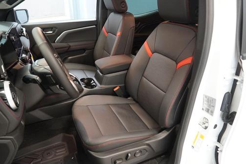 Summit White 2026 Chevrolet Colorado Z71