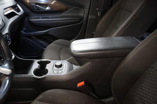 Ebony Twilight Metallic 2020 GMC Terrain SLE