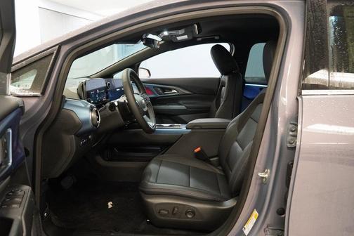 2026 Chevrolet Equinox EV LT 2