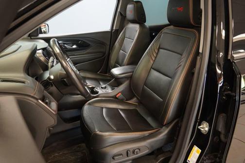 Ebony Twilight Metallic 2022 GMC Terrain AT4
