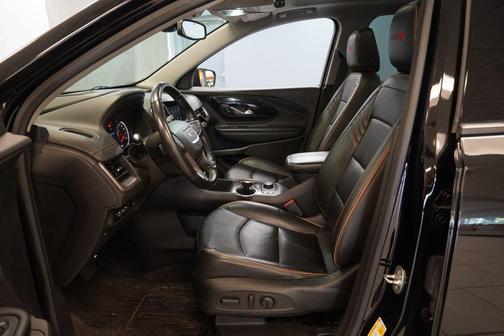 Ebony Twilight Metallic 2022 GMC Terrain AT4