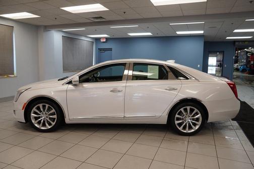 2016 Cadillac XTS Luxury Collection