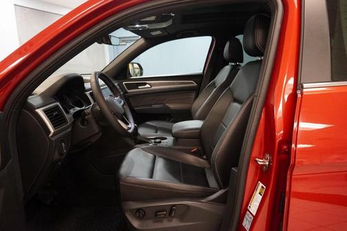 2021 Volkswagen Atlas Cross Sport 3.6L V6 SE w/Technology