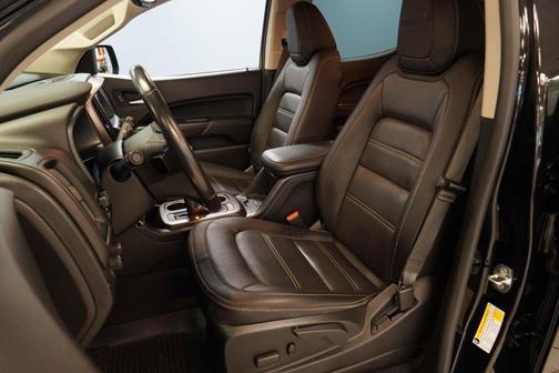 Onyx Black 2019 GMC Canyon Denali