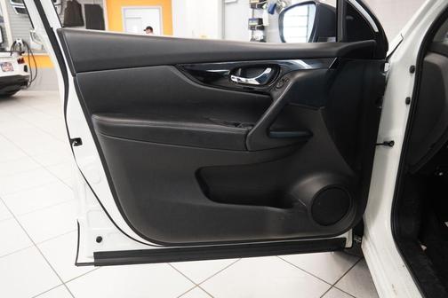 2020 Nissan Rogue Sport SV